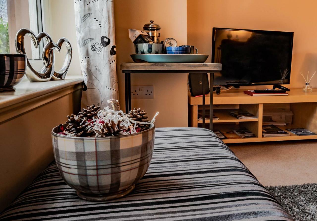 No.3 On The Square Apartment Beauly Bagian luar foto