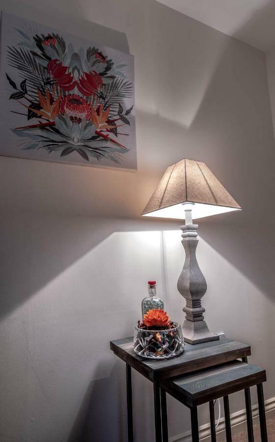 No.3 On The Square Apartment Beauly Bagian luar foto
