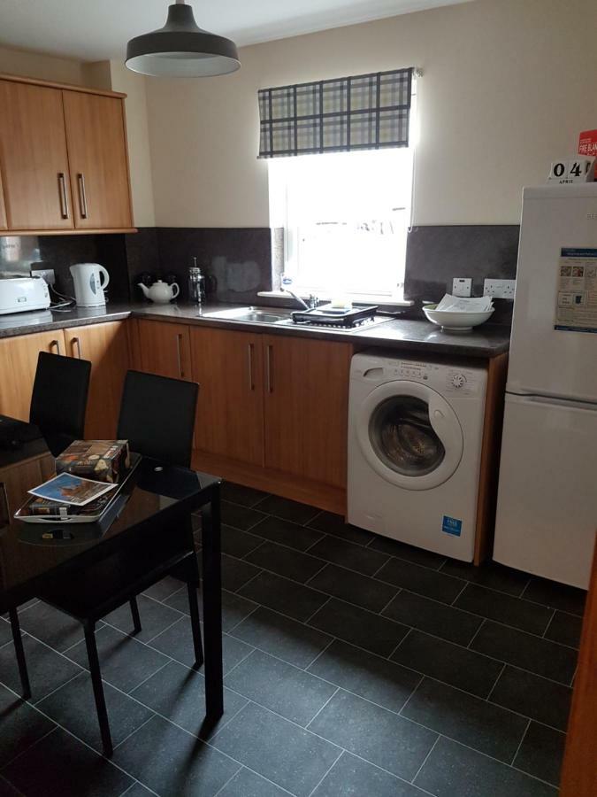 No.3 On The Square Apartment Beauly Bagian luar foto